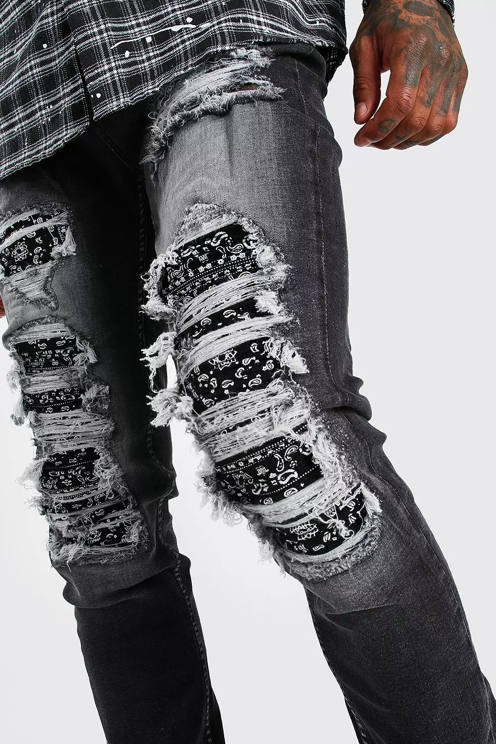 Bandana hot sale ripped jeans